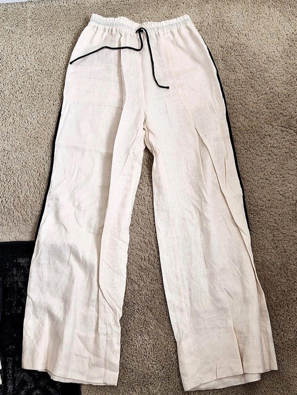 Dissh Von Cream Linen Pant Linen Jogger Pants in Cream Size Medium Like New